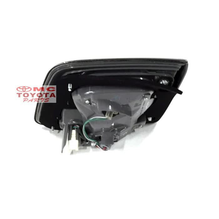 Lampu Mundur Reflektor Bagasi Belakang Kiri Fortuner VNT 2012-2015 81590-0K030 Original Toyota Reflektor Chrome