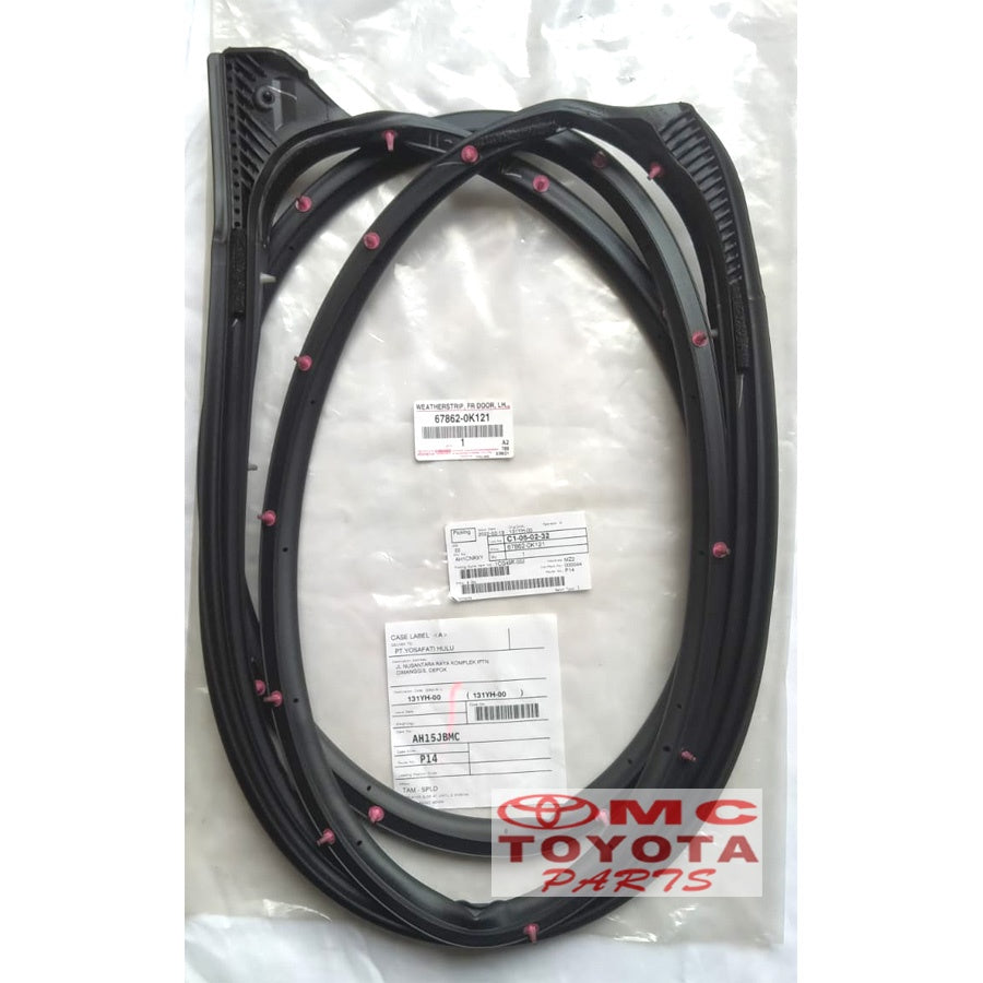 Karet Pintu Depan KIri New Fortuner Hilux 67862-0K121