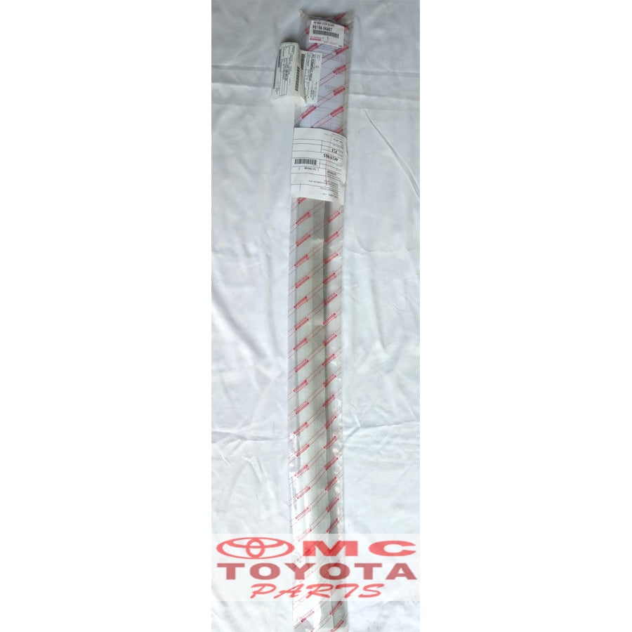 SillplateScuplate Belakang Innova Reborn VENTURER Original P5158-0KA07