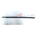 Pelipit Pintu / Karet Kaca Luar Depan Kiri Yaris 68210-0D080