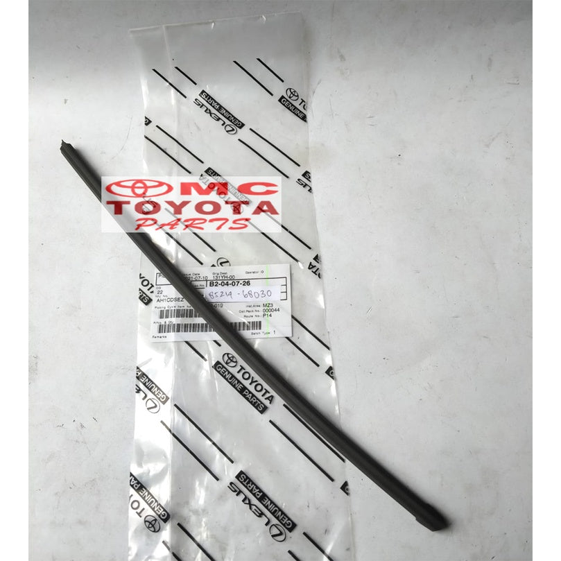 Karet Wiper Blade Rubber Wiper Depan Kiri Toyota Alphard Vellfire Corolla Altis Noah Voxy Wish Original 85214-68030