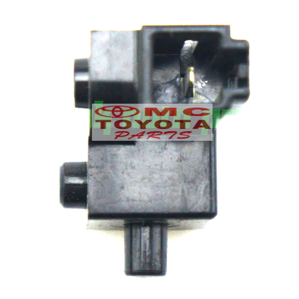 Switch Rem Tangan Hilux Innova Kijang Kapsul 84550-02030