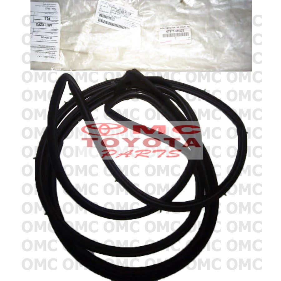 Karet Pintu Belakang Kanan Fortuner Hilux 67871-0K022