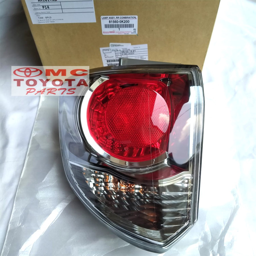 Lampu Stop Lamp Belakang Kanan Kiri Fortuner VNT 2012-2015 81550-0K190 81560-0K200