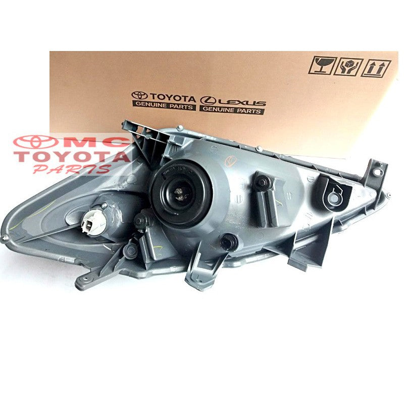 Lampu Depan / Head Lamp Kanan Avanza Xenia Standard Old 81110-BZ010