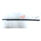 Pelipit Pintu / Karet Kaca Luar Depan Kanan Yaris 68160-0D080
