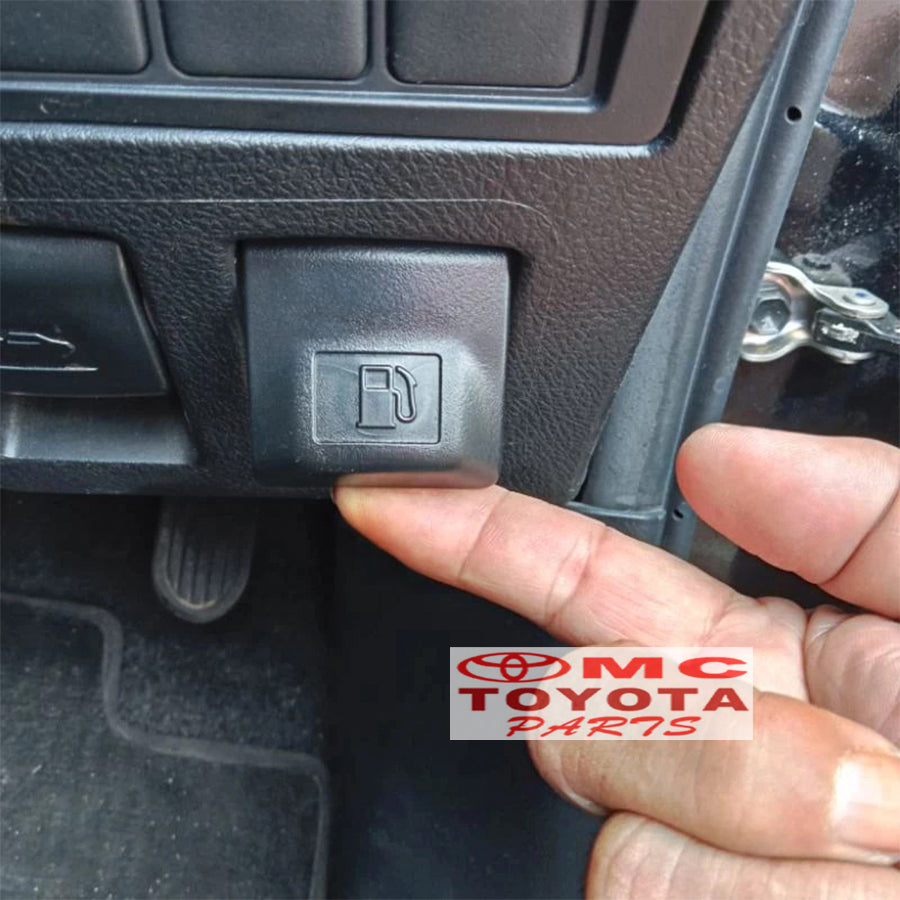 Handle Tarikan Pembuka Tutup Bensin Innova Fortuner Hilux Original Toyota 77306-0K010 Handel Tuas Pembuka Tangki Bensin