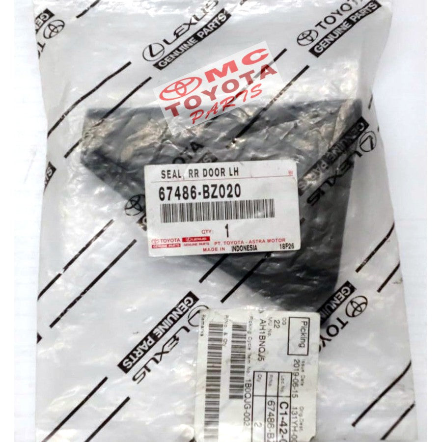 Cover Segitiga Pintu Tengah Kiri Bagian Dalam Rush Terios 2006-2017 67486-BZ020