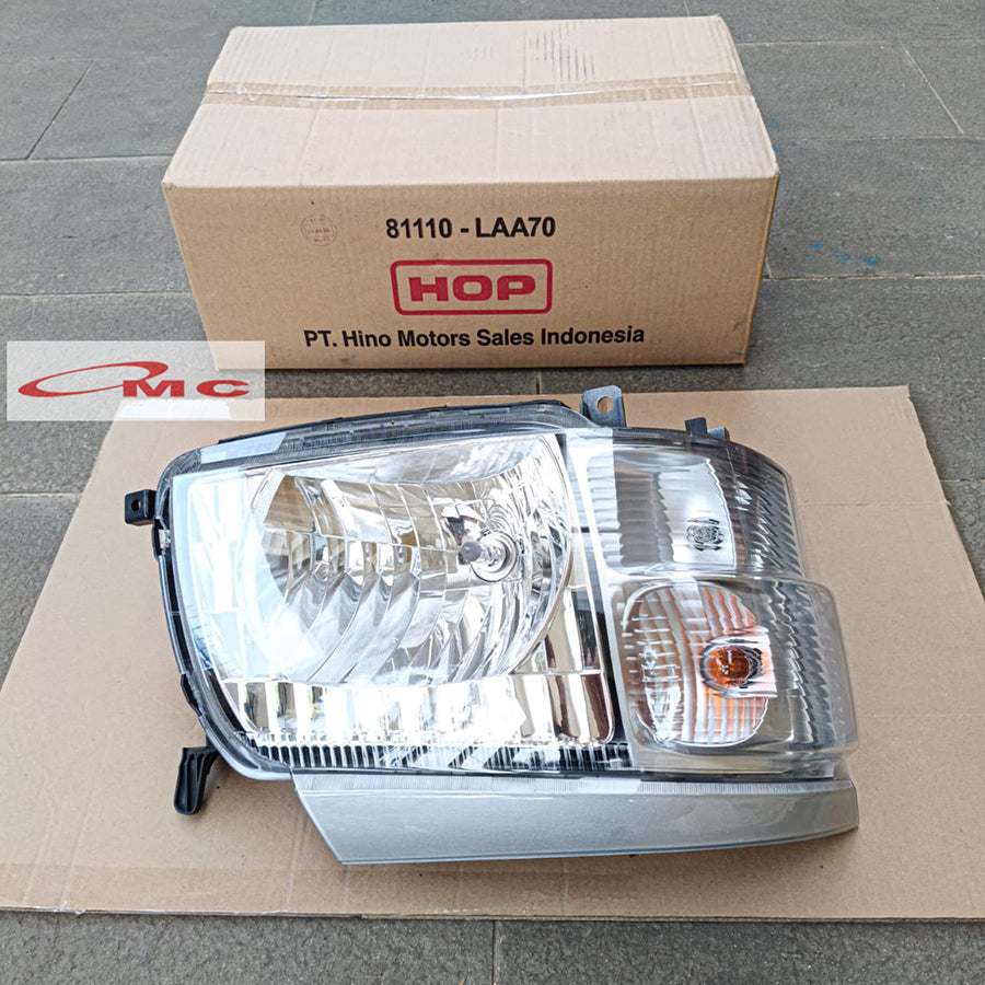 Headlamp Lampu Depan Hino Dutro Toyota Dyna Saurus 130HT Original HOP 81150-LAA70 / 81110-LAA70 Head Lamp Lampu Besar Kanan Kiri Dynasaurus HT-130 130-HT 130 HT