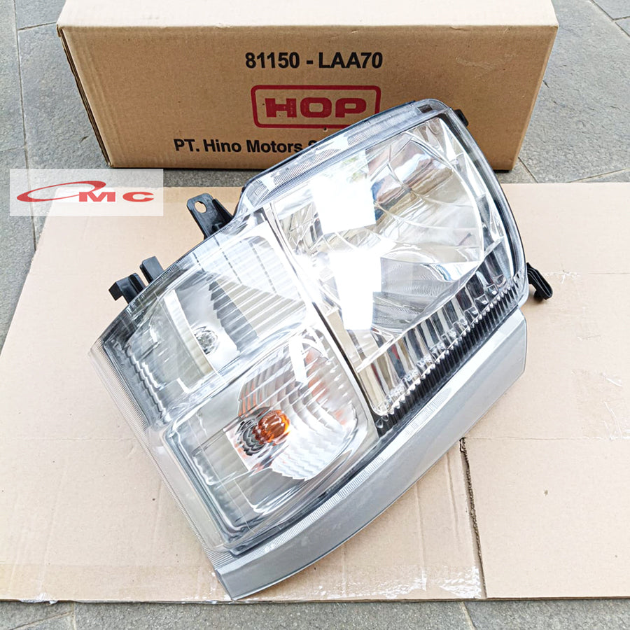 Headlamp Lampu Depan Hino Dutro Toyota Dyna Saurus 130HT Original HOP 81150-LAA70 / 81110-LAA70 Head Lamp Lampu Besar Kanan Kiri Dynasaurus HT-130 130-HT 130 HT