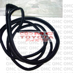 Karet Pintu Belakang Kiri Fortuner 67872-0K022