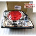 Lampu Mundur Reflektor Bagasi Belakang Kiri Fortuner VNT 2012-2015 81590-0K030 Original Toyota Reflektor Chrome
