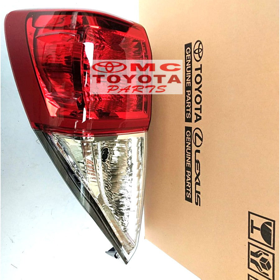 Stoplamp Lampu  Belakang Kiri Innova Reborn  2016 2017 2018 2019 2020 Orisinil Toyota 81561-0K240
