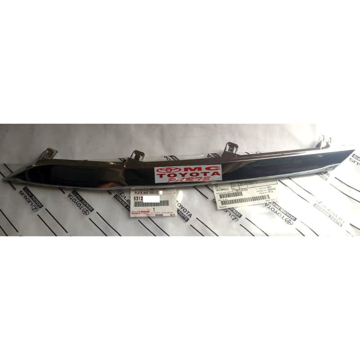 List Grill Crome Tengah Bemper Depan Kanan AVANZA VELOZ 2012-2015 Original 53121-BZ130
