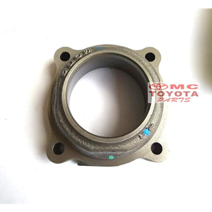 Nap Roda Belakang Toyota Fortuner Hilux 42421-KK030
