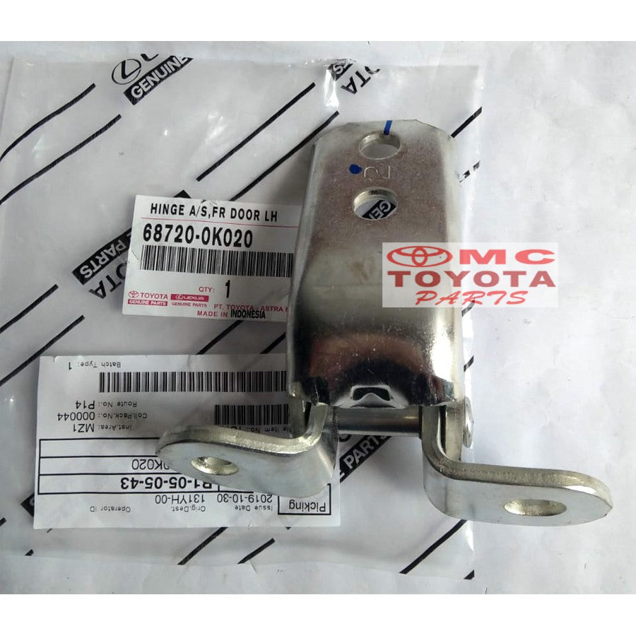 Engsel Pintu Hinge Assy Atas Depan kiri Innova Fortuner Yaris Sienta 68720-0K020