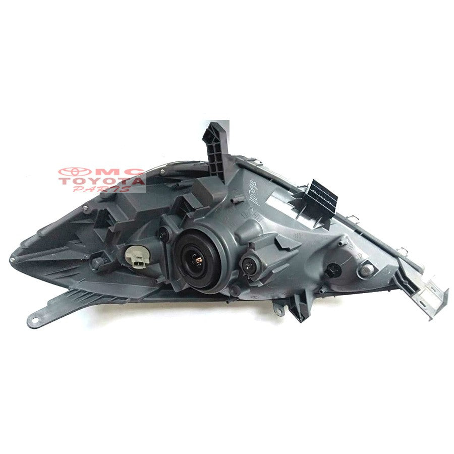 Lampu Depan / Head Lamp Assy Kanan Toyota Innova 81110-0K130