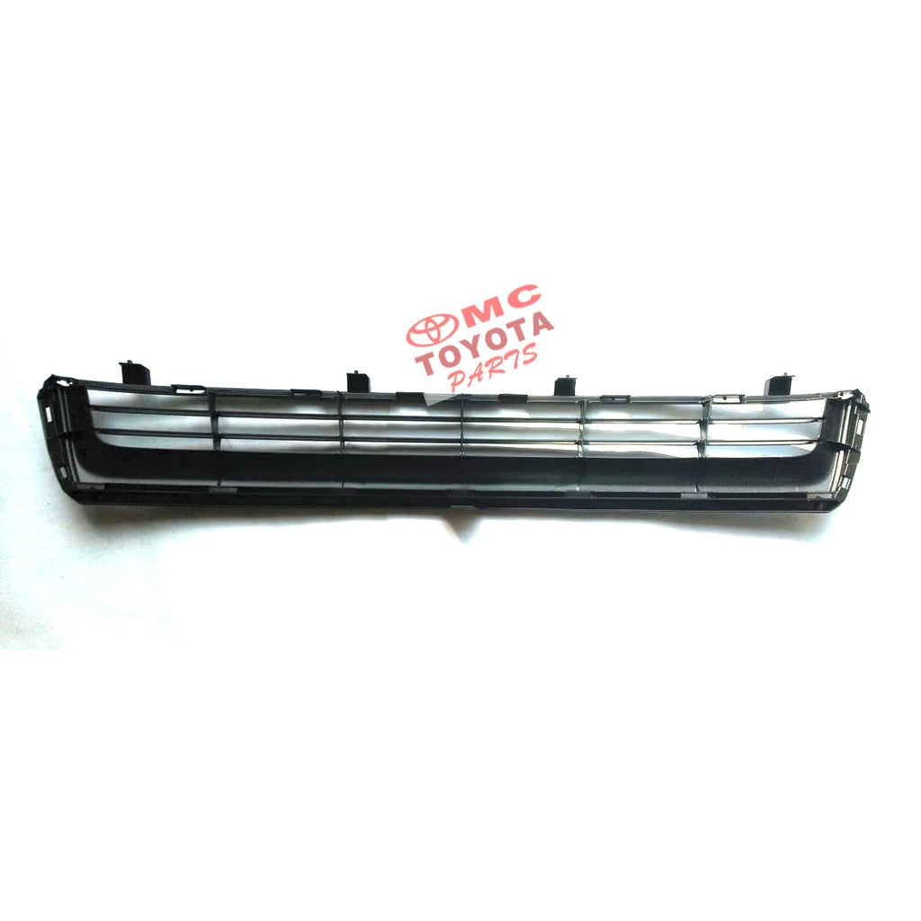 Grill  Grille Bumper Depan Bawah Fortuner VNT 2012-2015 53112-0K080 Original Toyota