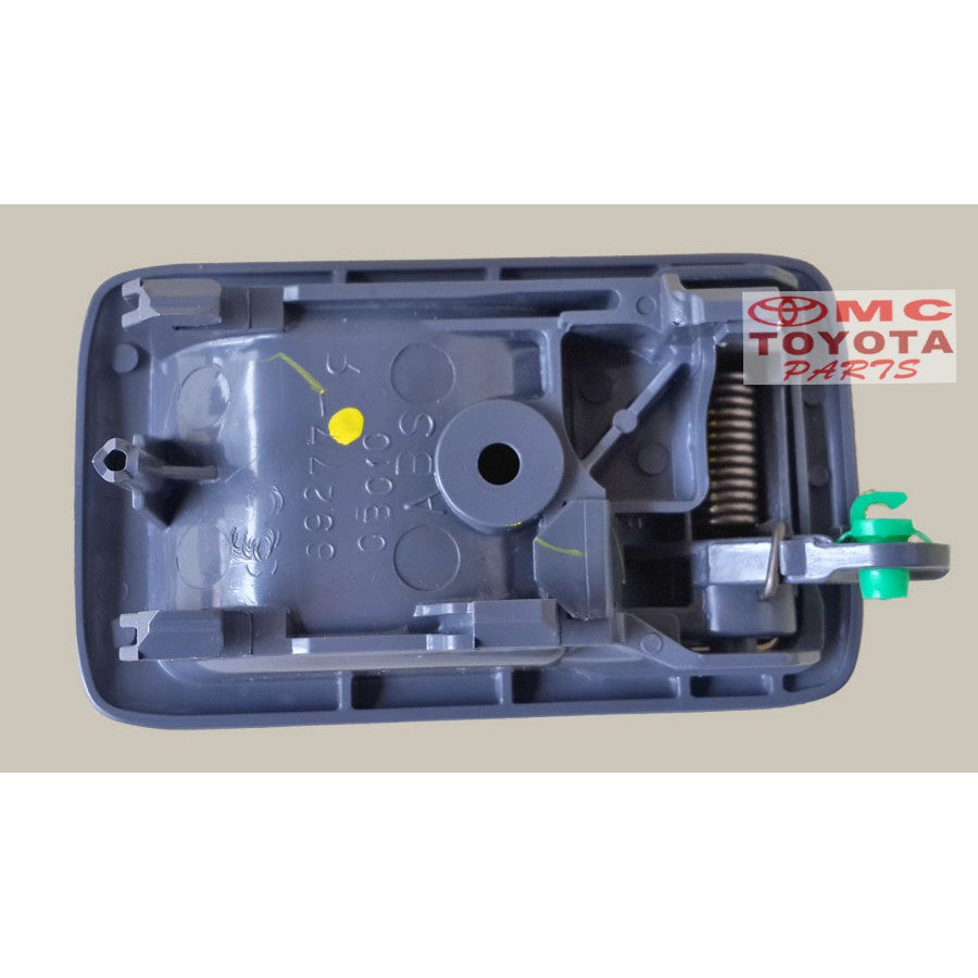 Handle Handel Gagang Pegangan Pintu Dalam Kanan Kijang Kapsul 69205-0B010-B0