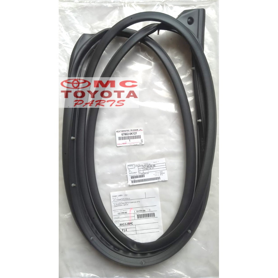 Karet Pintu Depan KIri New Fortuner Hilux 67862-0K121