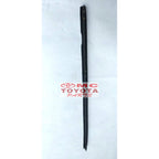 Pelipit Pintu/ Karet Kaca Dalam Belakang kiri Kijang Kapsul 68240-0B010