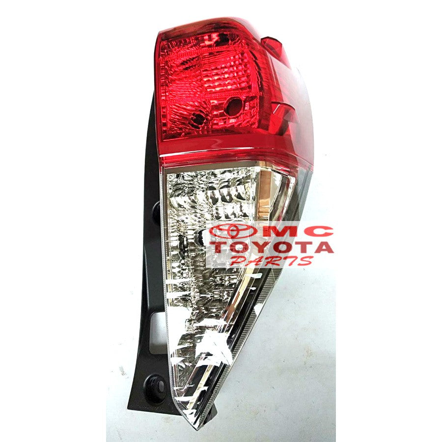 Lampu Stop / Stop Lamp Belakang Kanan Toyota Innova Reborn 81551-0K240