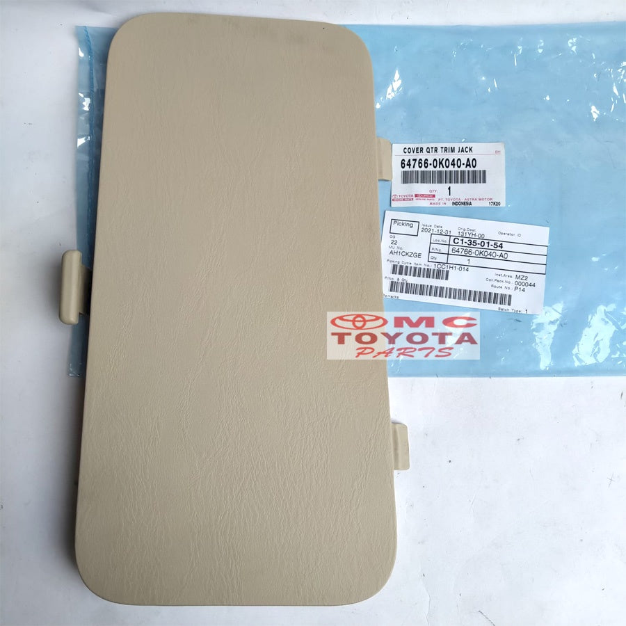 Tutup Cover Dongkrak Kijang Innova 64766-0K040-A0