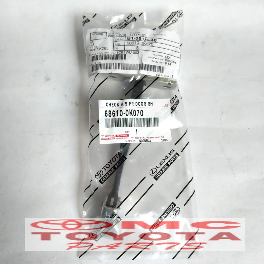 Stopper Check Door Pintu Depan Innova Reborn 68610-0K070