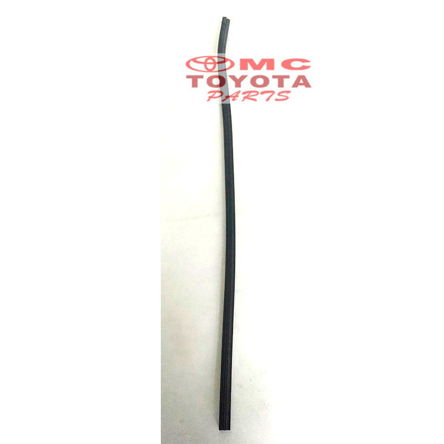 Karet Rubber Wiper Depan Kanan Avanza Xenia 85214-BZ020
