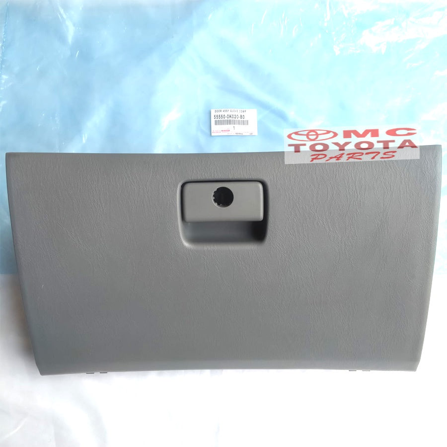 Tutup Cover Laci Bawah Dashboard Kijang Innova 55550-0K020-B1