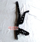 Tiang Lock Kap Mesin Kijang Innova 53208-DX040