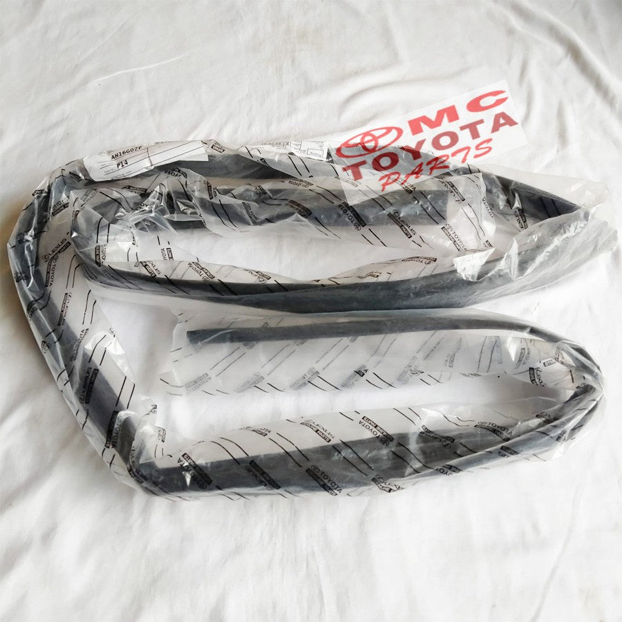 Karet Channel Kaca Pintu Depan Kanan Innova Reborn 68141-0K050
