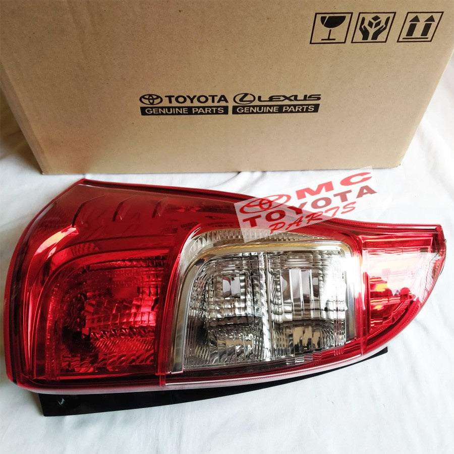 Lampu Stop / Stop Lamp Belakang Kiri Grand Avanza Xenia 81561-BZ240