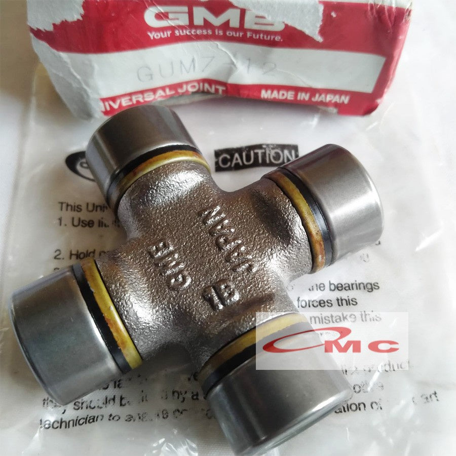 Universal Cros Joint Kopel Couple Mazda E2000 GMB GUMZ-12