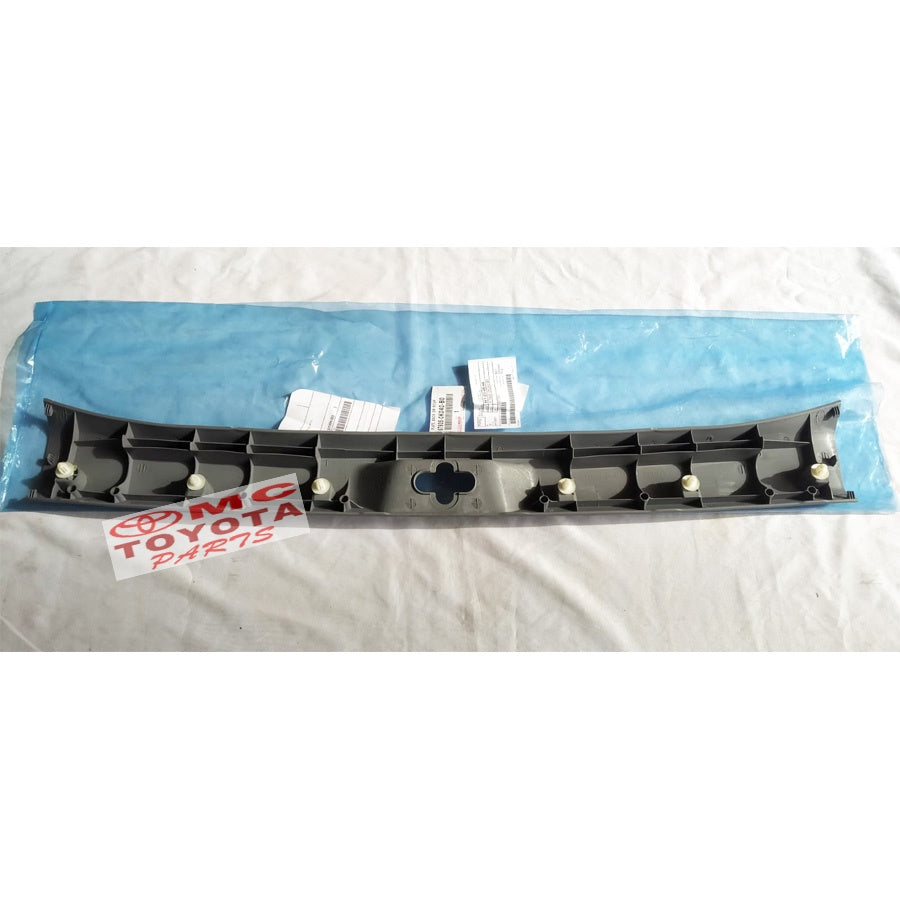 Sill Plate/List Plate/Door Siil Belakang Bagasi Kijang Innova 67935-0K040-B0
