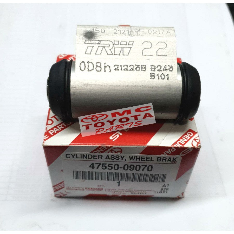 Master Cylinder Rem Belakang Kanan Atas Fortuner Hilux 47550-09070