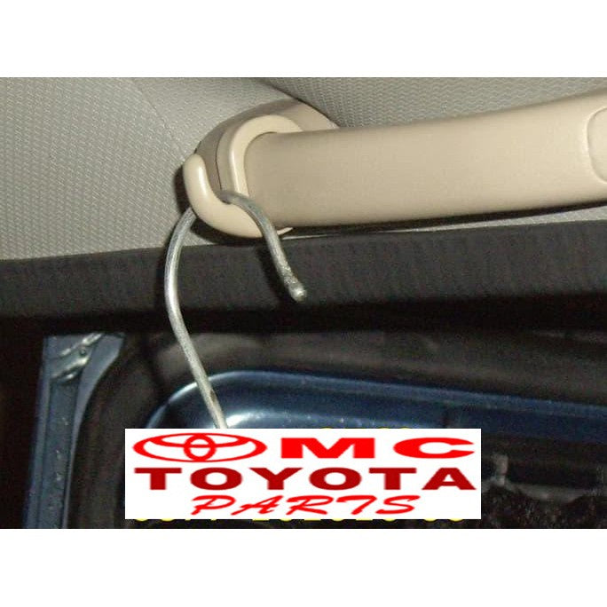 Cantolan Gantungan Baju Hook Coat Innova Fortuner Hilux 74631-0K030-B0