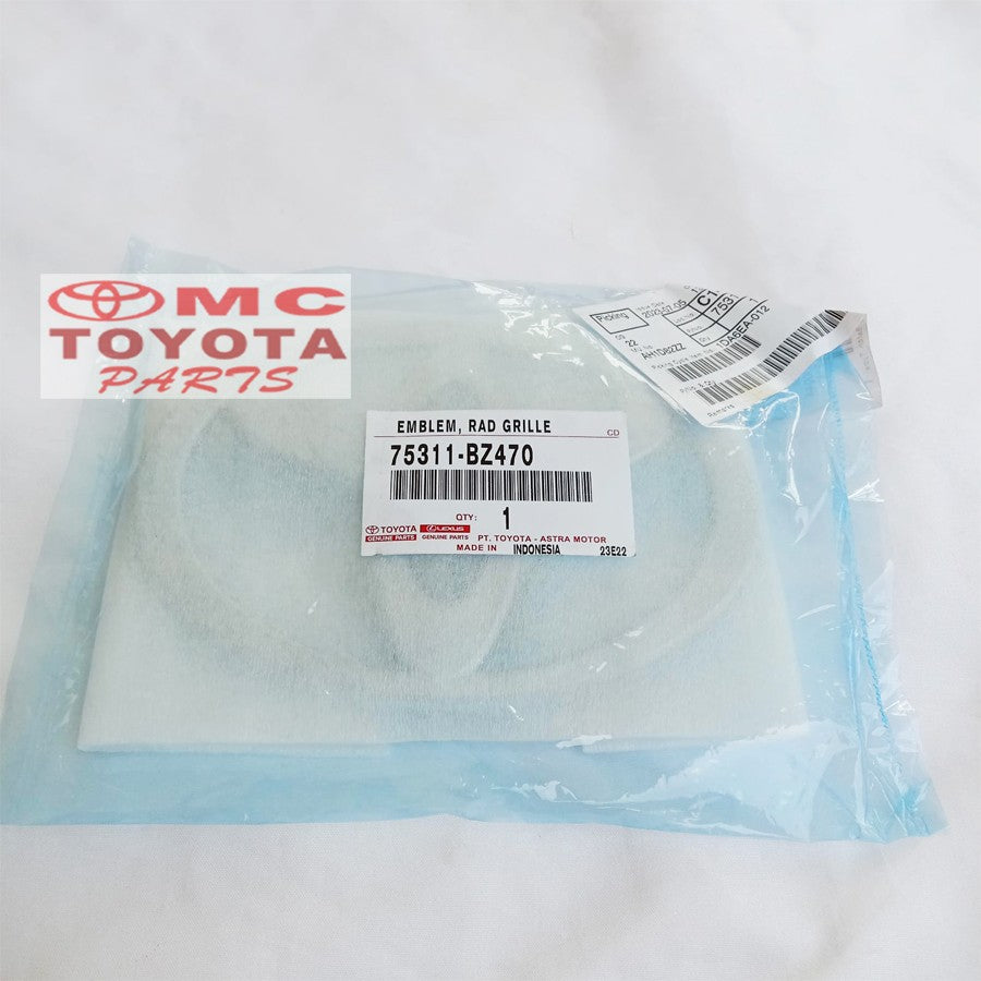 Emblem Logo Grill Grille Radiator Toyota Agya GR 75311-BZ470