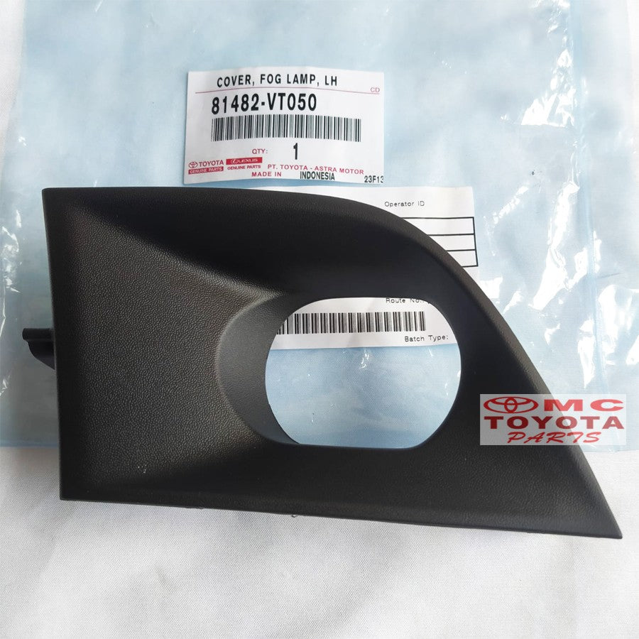 Cover Tutup Fog Lamp Foglamp Kiri Toyota Innova Zenix 81482-VT050