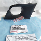 Cover Tutup Fog Lamp Foglamp Kanan Toyota Innova Zenix 81481-VT060