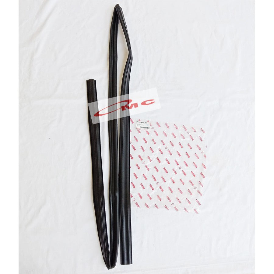 Karet Channel Kaca Pintu Depan Kiri Avanza Xenia 68151-BZ010-001