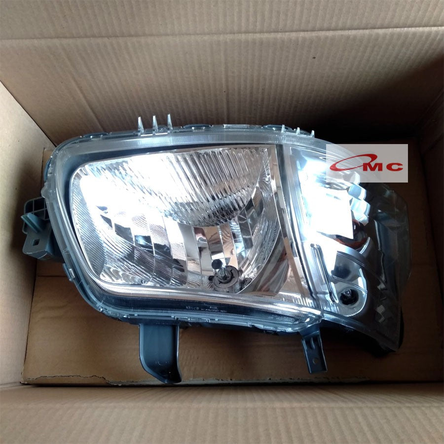 Lampu Depan Head Lamp Kiri Daihatsu Grand Max 81150-BZ130-001
