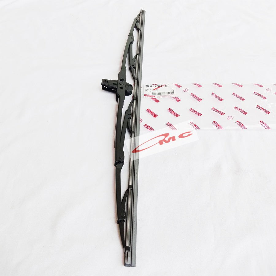 Wiper Blade Depan Kanan Daihatsu Xenia Avanza Grand 85212-YZ280-001