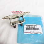 Engsel Pintu Bagasi Hinge Assy Back Door Kijang Innova Fortuner 68810-0K040