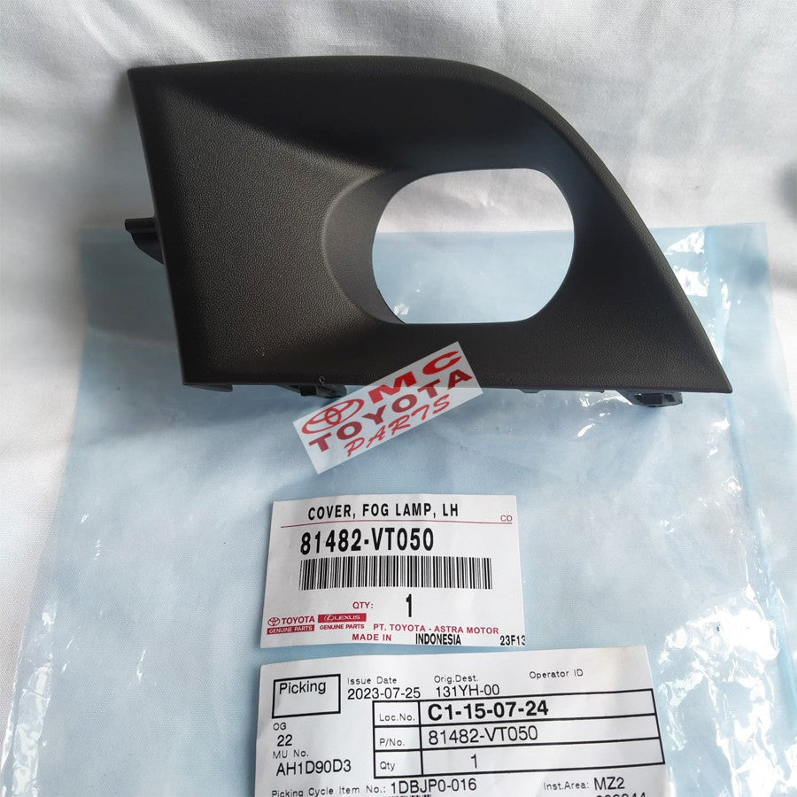 Cover Tutup Fog Lamp Foglamp Kiri Toyota Innova Zenix 81482-VT050