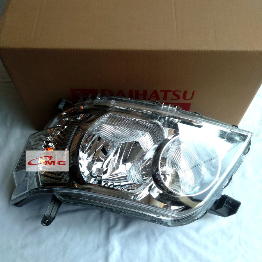 Lampu Depan / Head Lamp Kiri Luxio 81150-BZ140-001