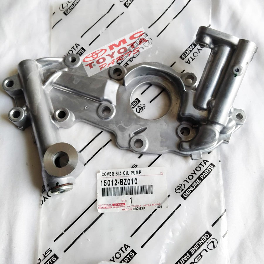 Cover Tutup Rumah Pompa Oli Oil Pump Agya Ayla Original 15012-BZ010