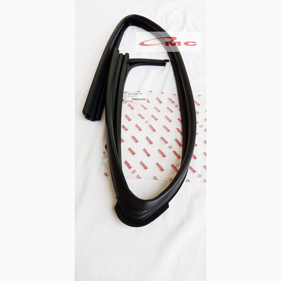 Karet Channel Rel Kaca Tengah Kiri Gran Max luxio 68152-BZ060-001