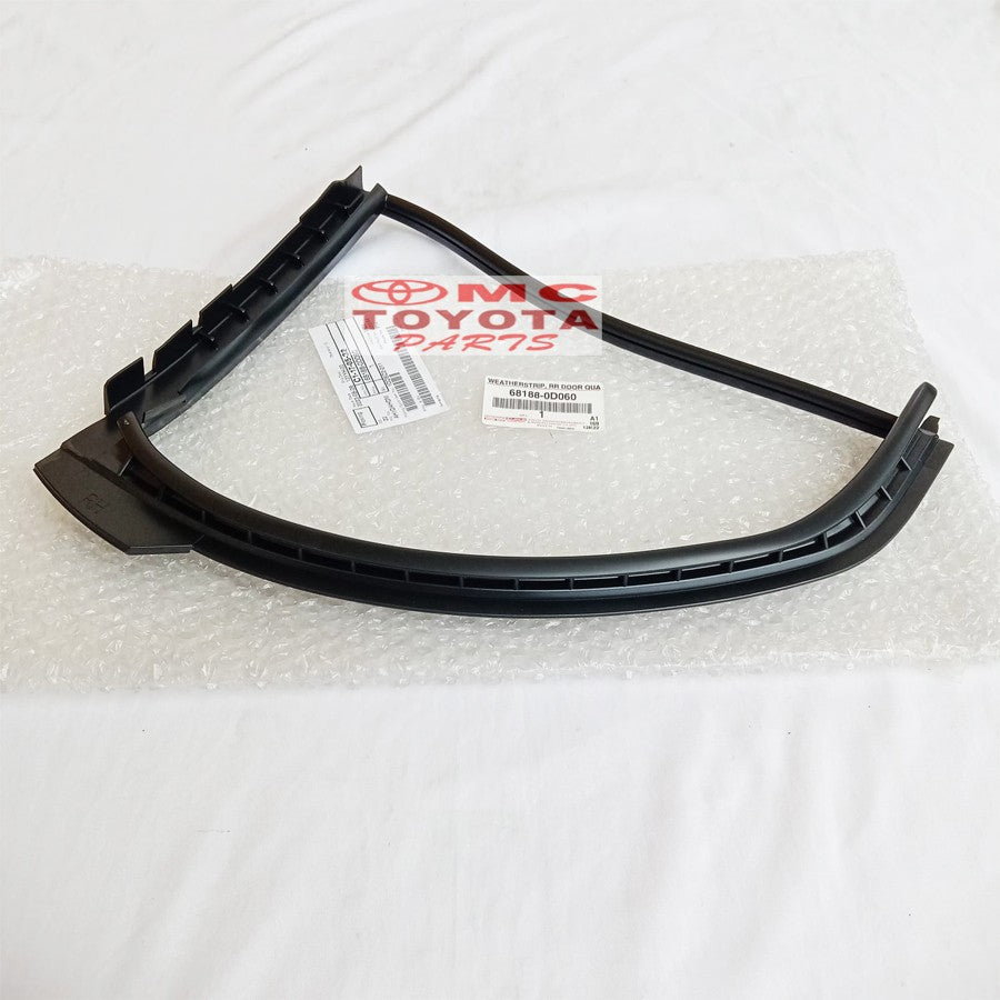 Karet Channel Kaca Segitiga Belakang Kanan Yaris 68188-0D060