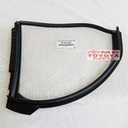 Karet Channel Kaca Segitiga Belakang Kiri Yaris 68189-0D060